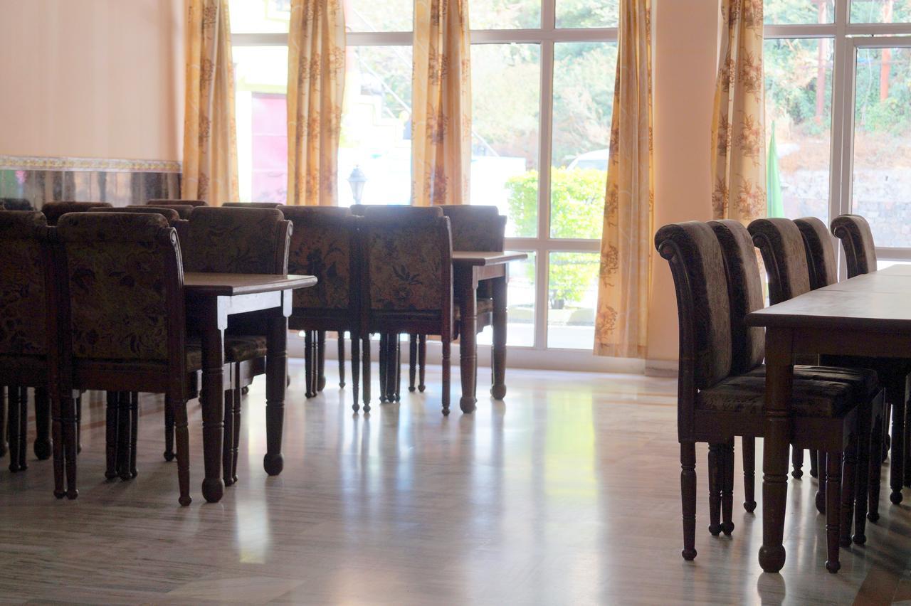 Hotel Uday Palace Pipalkoti Esterno foto